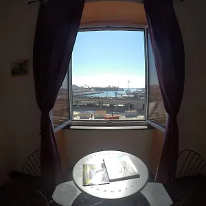 Al Fronte Del Porto Gênes