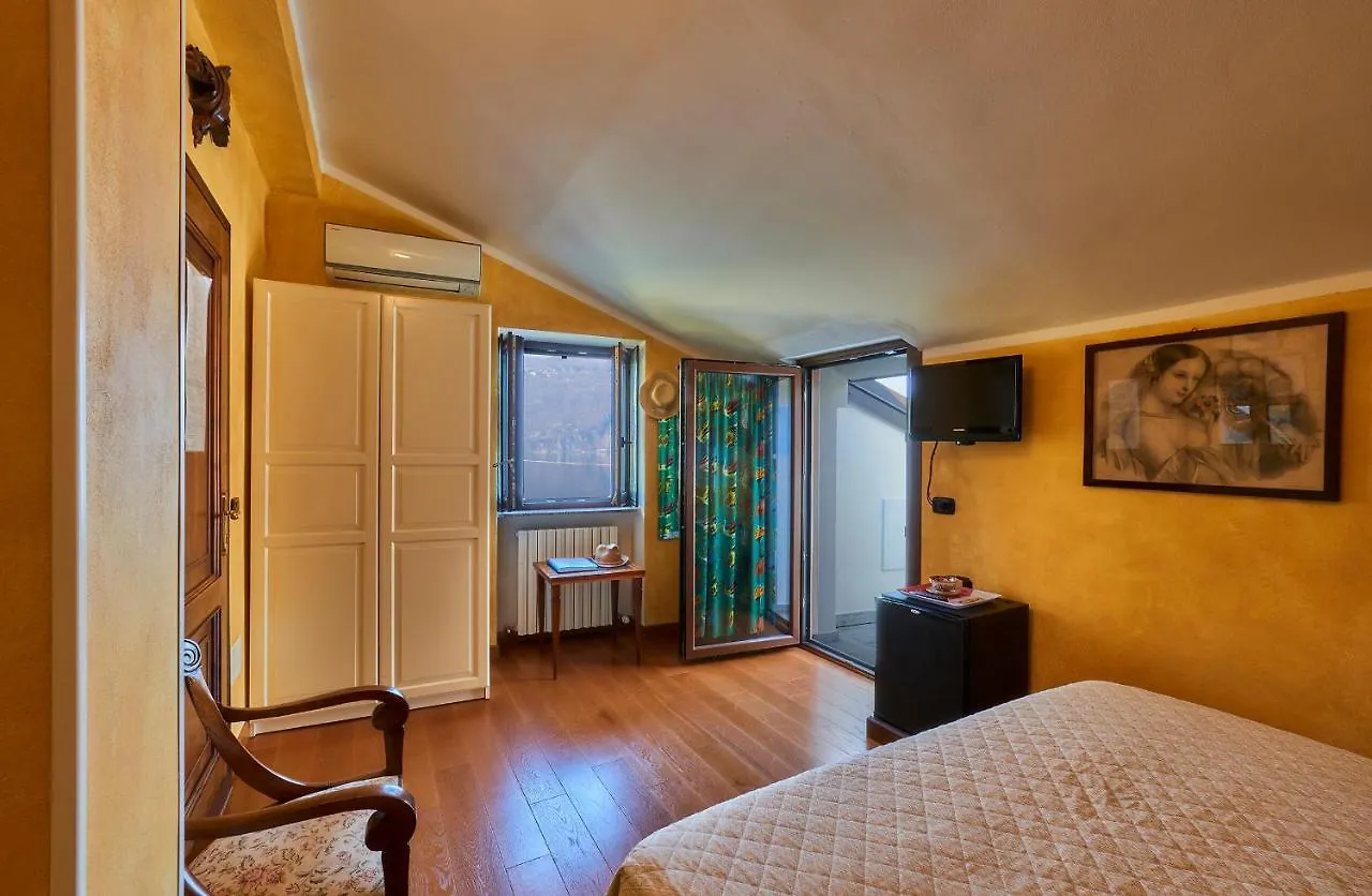 B&B - Foresteria - Frontelago Lake Como 만델로델라리오
