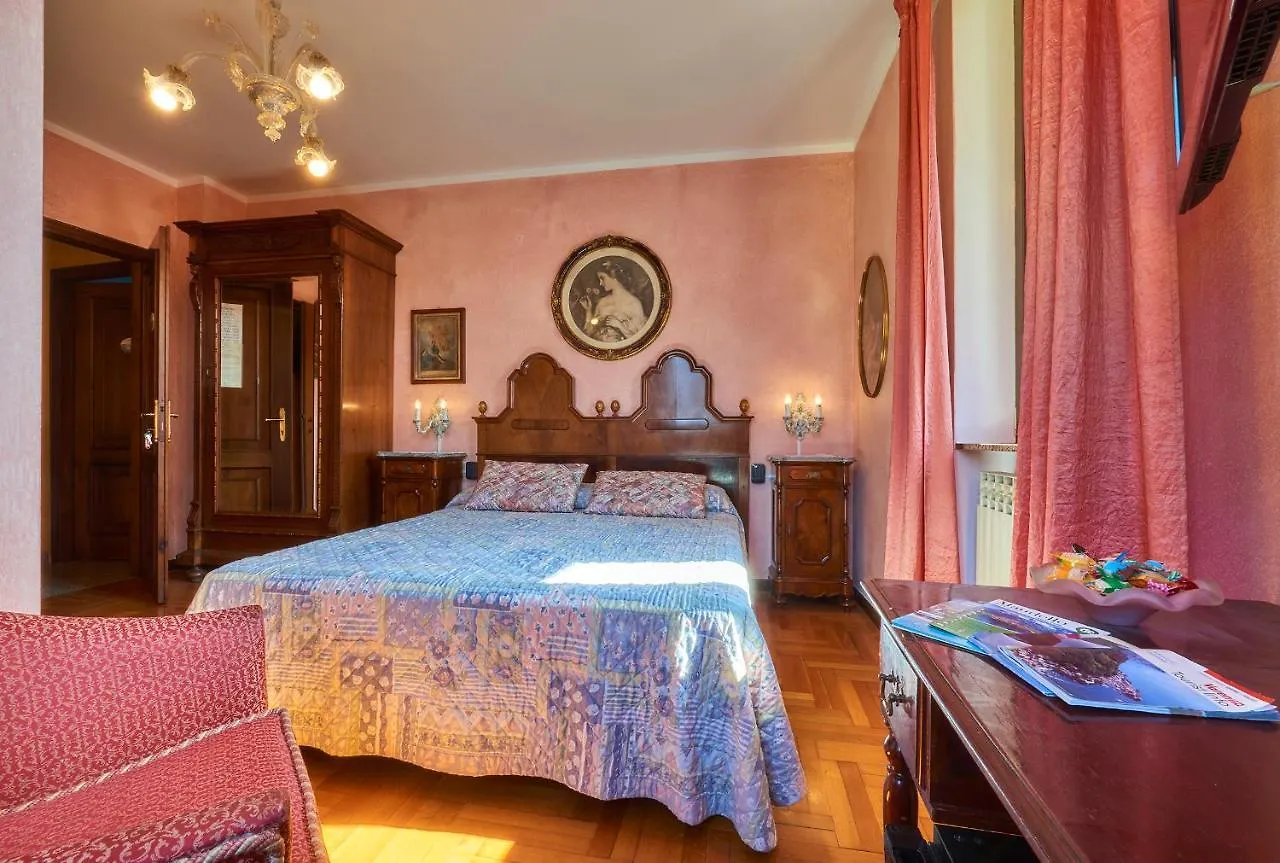 B&B - Foresteria - Frontelago Lake Como 만델로델라리오