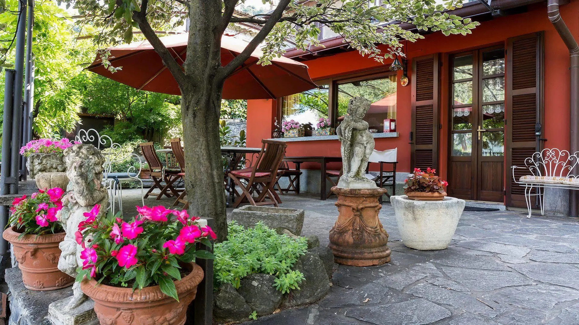 Bed and breakfast B&B - FORESTERIA - Frontelago Lake Como Mandello del Lario